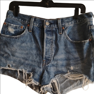 Levis Premium Button Fly 501 Jean Shorts with Frayed Hems. Size 30.